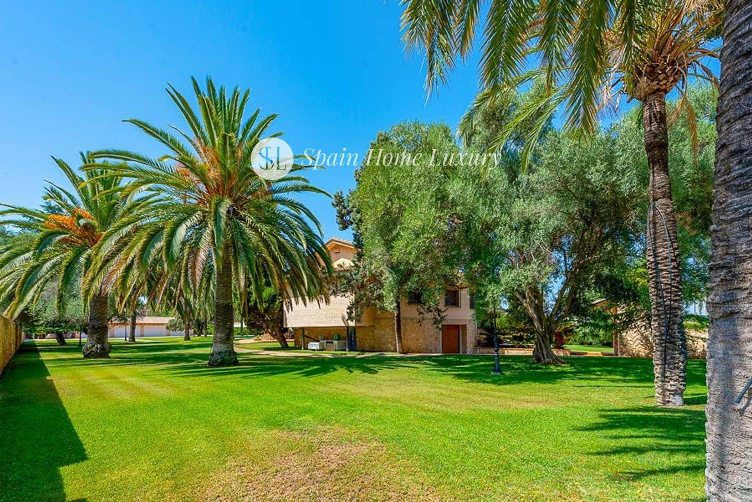 8 makuuhuone Huvila myytävänä paikassa L'Eliana mukana uima-altaan 
autotalli - 2 175 000 € (Ref: 8581835)