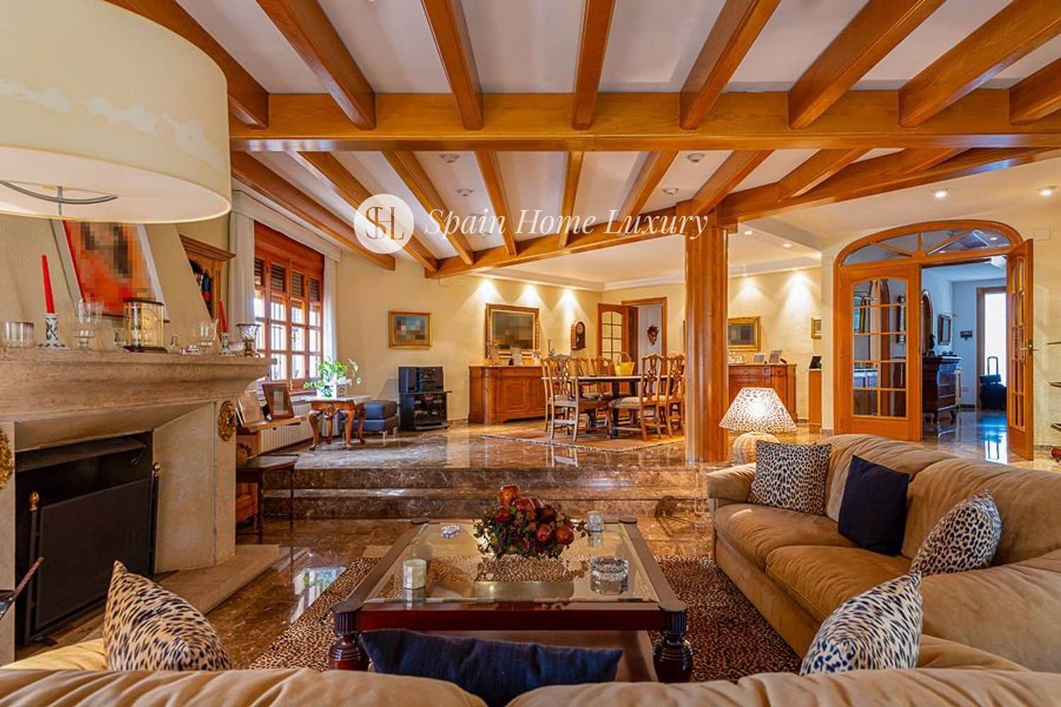 8 makuuhuone Huvila myytävänä paikassa L'Eliana mukana uima-altaan 
autotalli - 2 175 000 € (Ref: 8581835)