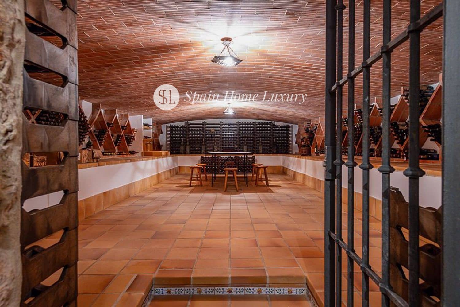 8 makuuhuone Huvila myytävänä paikassa L'Eliana mukana uima-altaan 
autotalli - 2 175 000 € (Ref: 8581835)