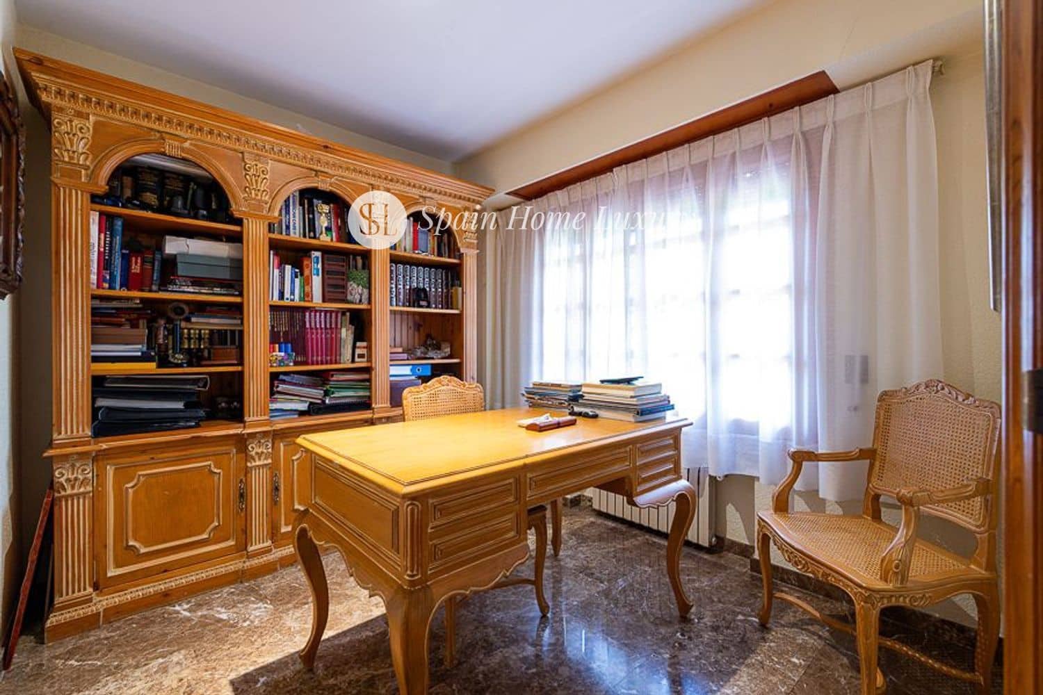 8 makuuhuone Huvila myytävänä paikassa L'Eliana mukana uima-altaan 
autotalli - 2 175 000 € (Ref: 8581835)