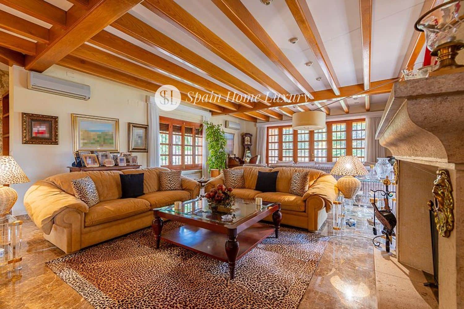 8 makuuhuone Huvila myytävänä paikassa L'Eliana mukana uima-altaan 
autotalli - 2 175 000 € (Ref: 8581835)