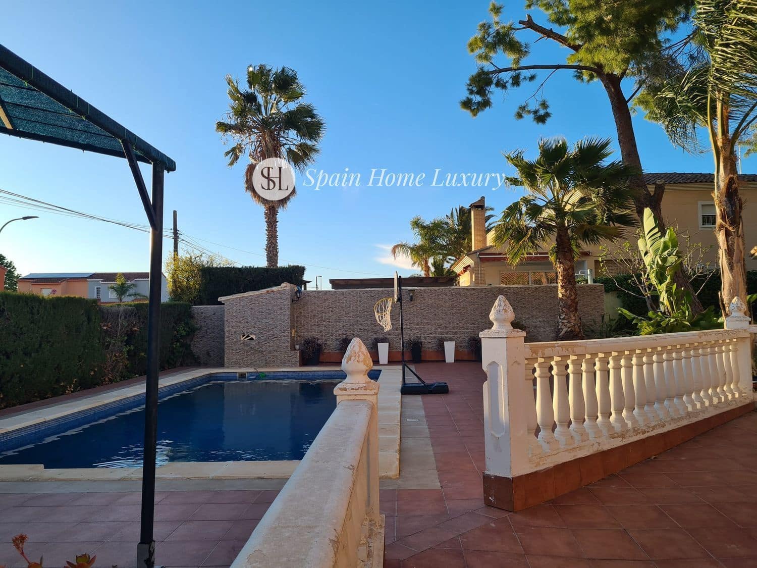 7 camera da letto Villa in vendita in La Pobla de Vallbona con piscina garage - 670.000 € (Rif: 8607740)