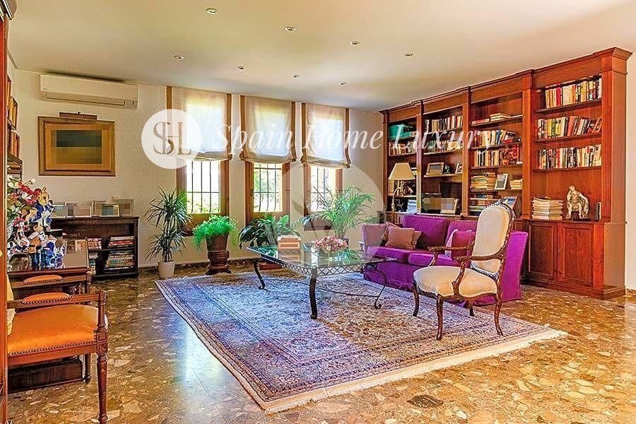 8 soverom Villa til salgs i Betera - € 1 400 000 (Ref: 8610096)