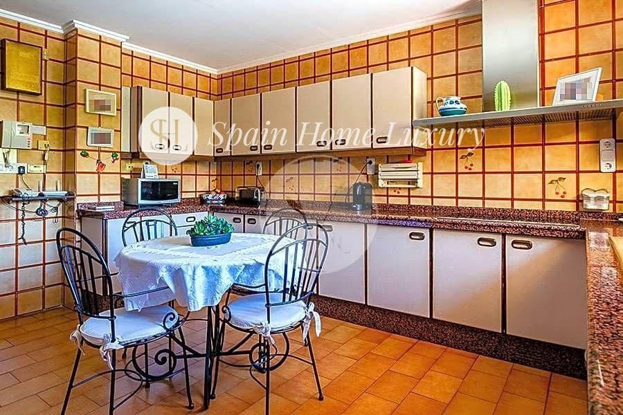 8 soverom Villa til salgs i Betera - € 1 400 000 (Ref: 8610096)