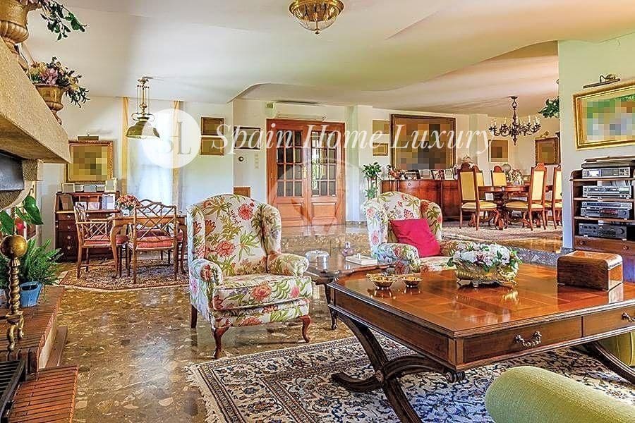 8 soverom Villa til salgs i Betera - € 1 400 000 (Ref: 8610096)