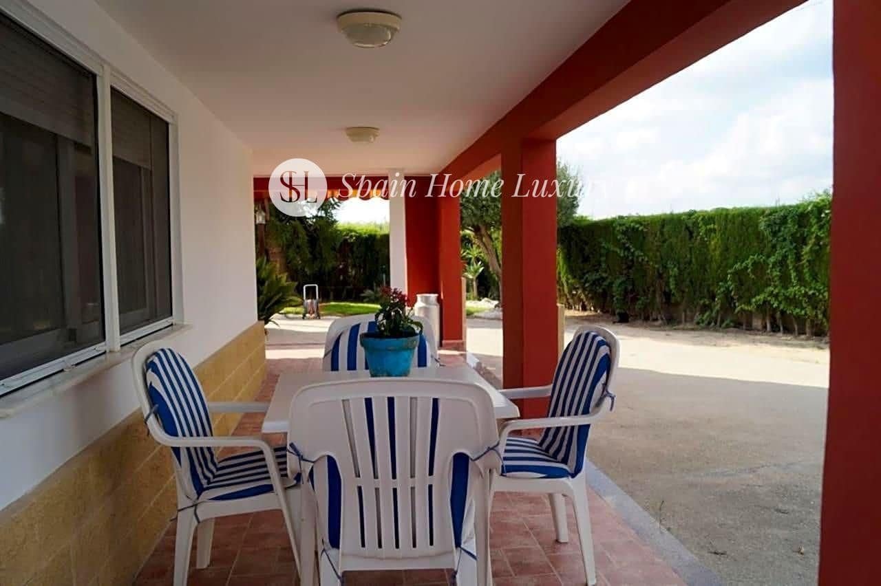 7 soverom Villa til salgs i Oliva med svømmebasseng - € 1 650 000 (Ref: 8658927)