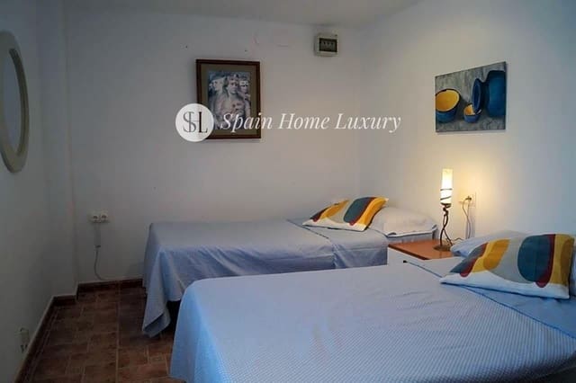 7 soverom Villa til salgs i Oliva Pueblo, Oliva med svømmebasseng - € 1 650 000 (Ref: 8658927)