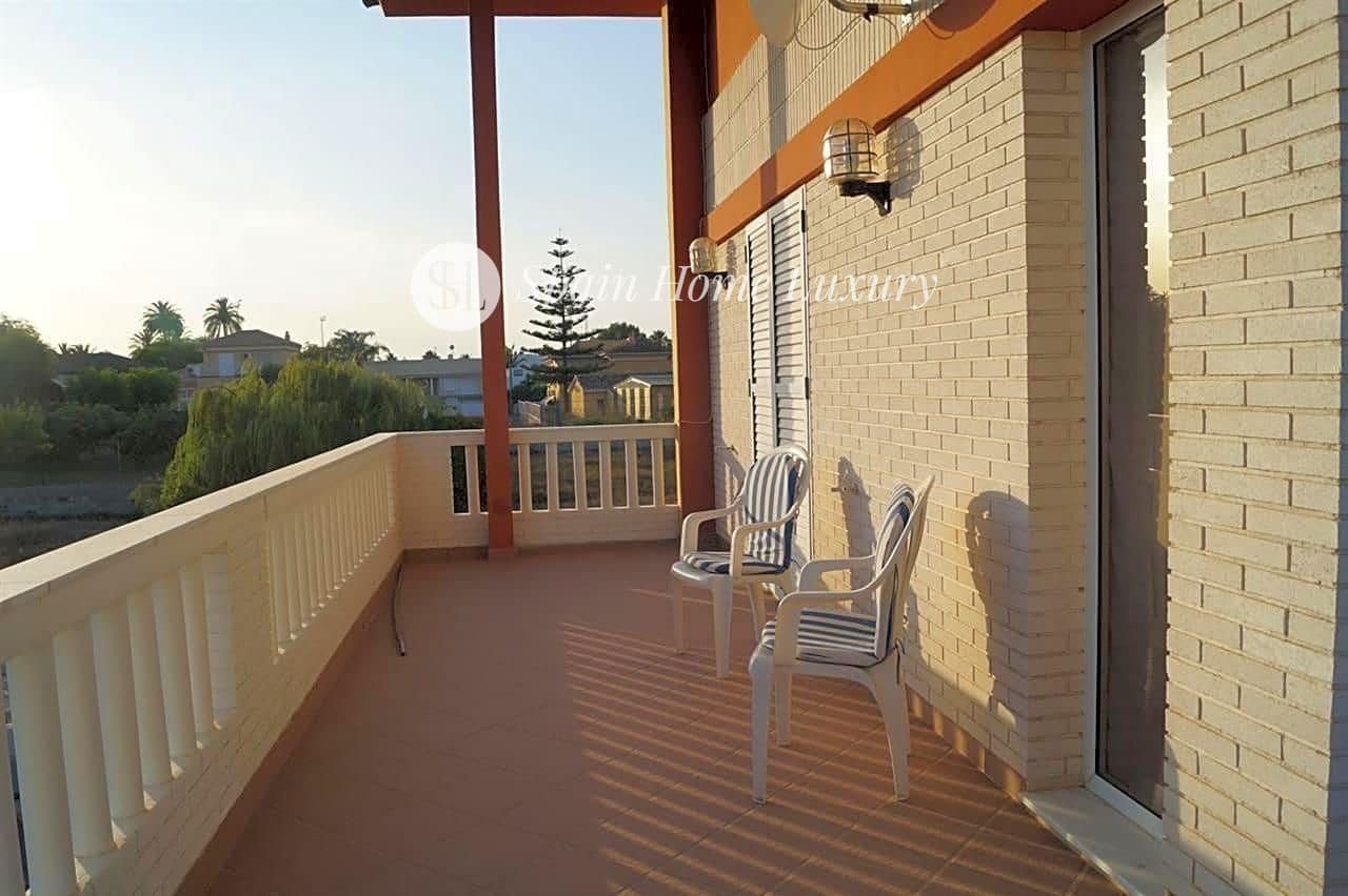 7 soverom Villa til salgs i Oliva med svømmebasseng - € 1 650 000 (Ref: 8658927)