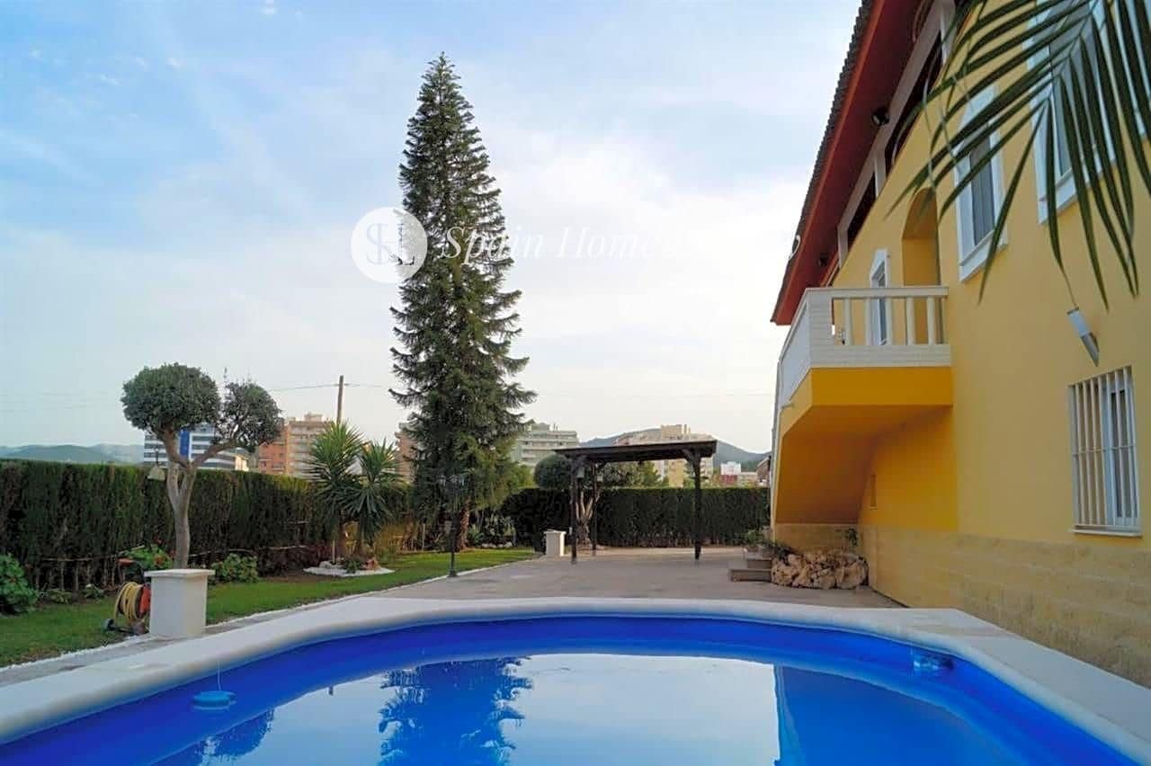 7 soverom Villa til salgs i Oliva med svømmebasseng - € 1 650 000 (Ref: 8658927)