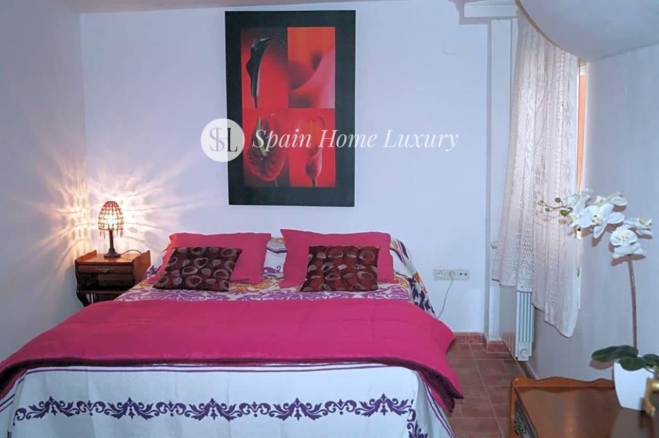 7 soverom Villa til salgs i Oliva med svømmebasseng - € 1 650 000 (Ref: 8658927)