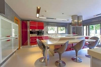 6 quarto Moradia para venda em Betera com piscina - 4 000 000 € (Ref: 8673063)