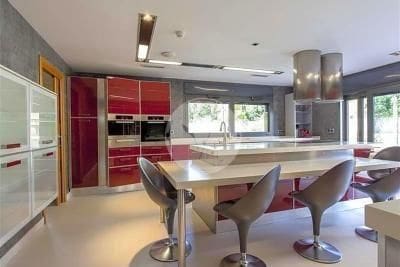 6 quarto Moradia para venda em Betera com piscina - 4 000 000 € (Ref: 8673063)