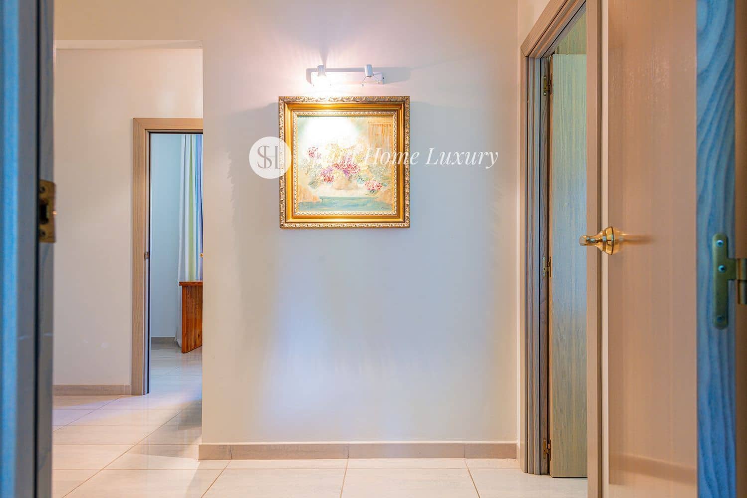 5 soveværelse Villa til salg i La Pobla de Vallbona med swimmingpool garage - € 875.000 (Ref: 8678496)