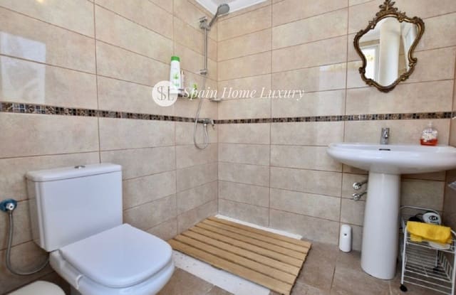 Chalet de 5 habitaciones en Cap Martí - El Tossalet - Pinomar, Javea / Xàbia en venta con piscina - 950.000 € (Ref: 8681829)