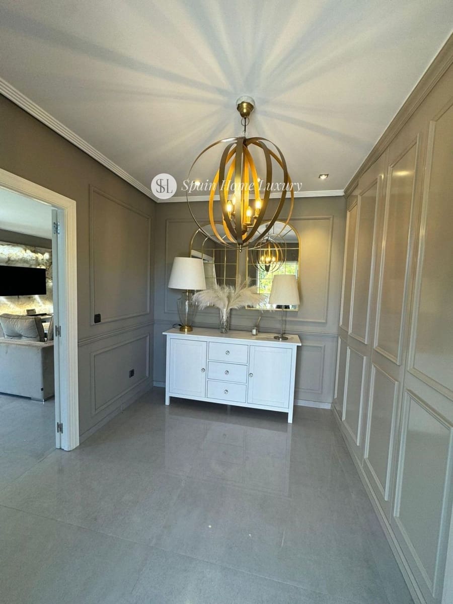 4 soverom Villa til salgs i Betera med svømmebasseng garasje - € 875 000 (Ref: 8698754)