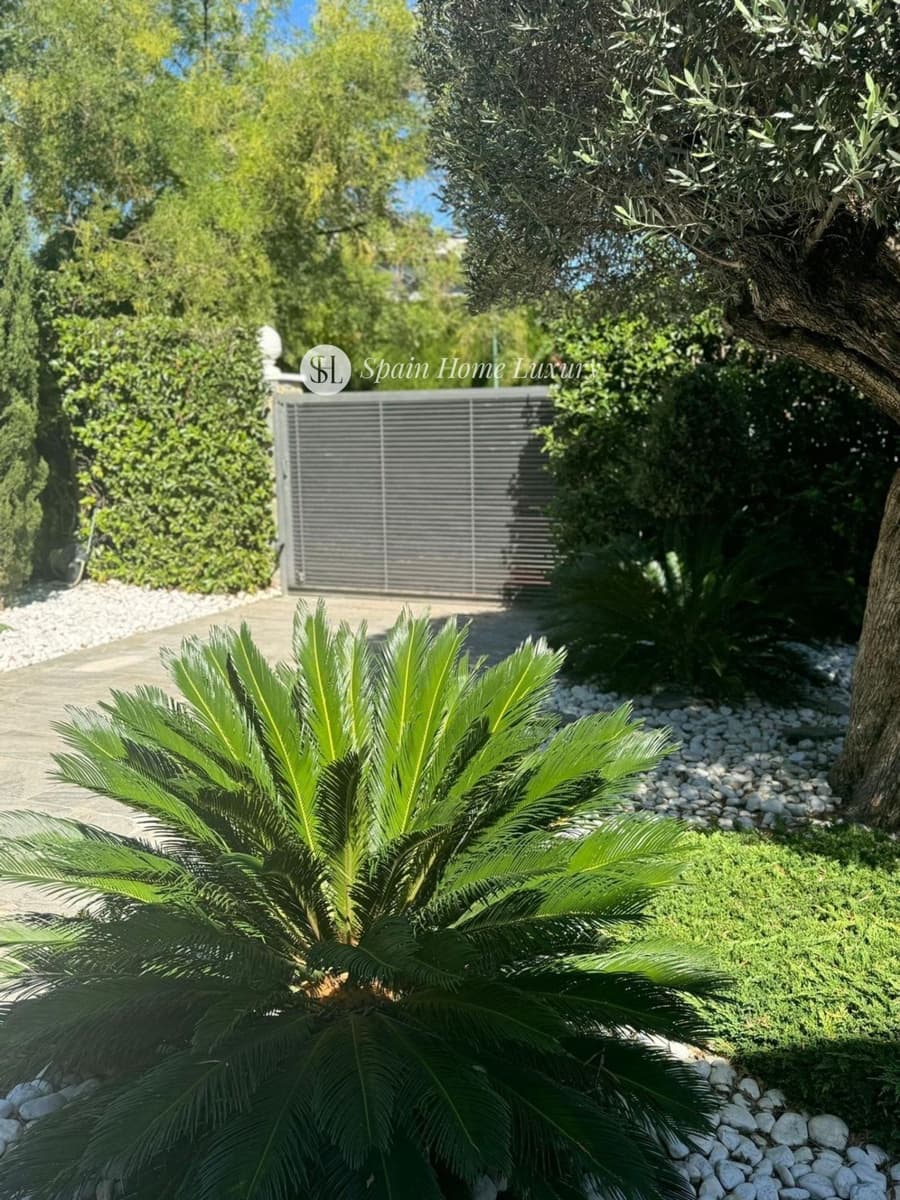 4 soverom Villa til salgs i Betera med svømmebasseng garasje - € 875 000 (Ref: 8698754)