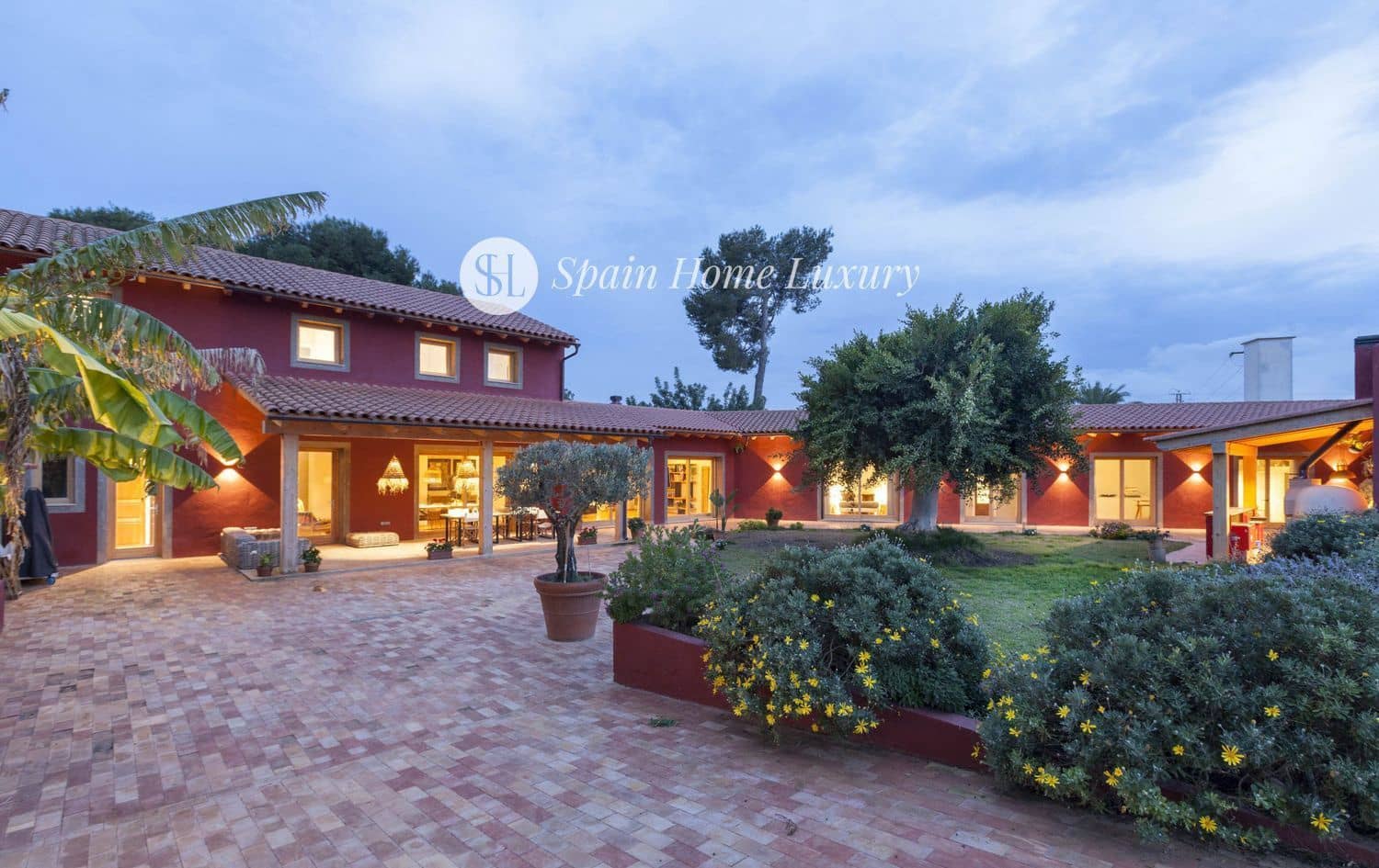 8 makuuhuone Huvila myytävänä paikassa Betera mukana uima-altaan 
autotalli - 2 500 000 € (Ref: 8746360)