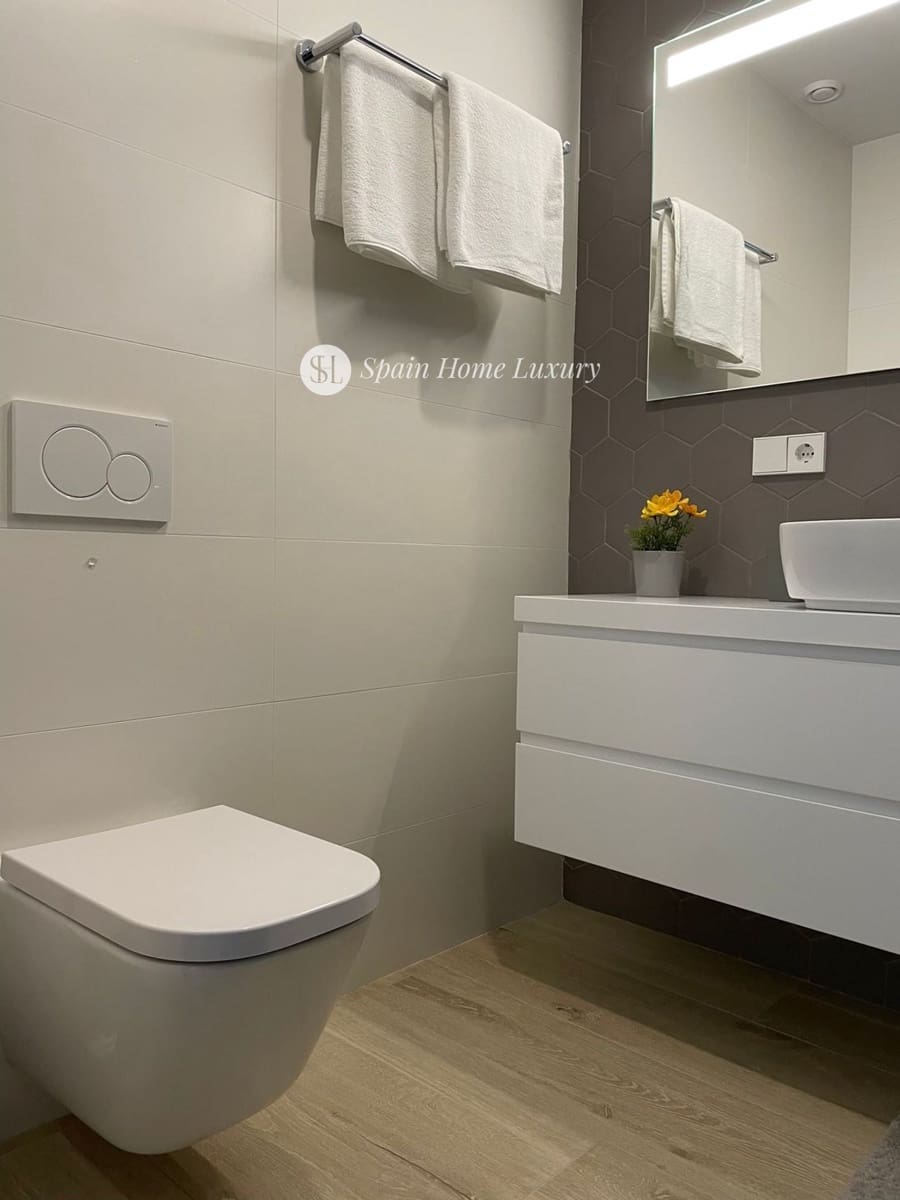 2 bedroom Flat for sale in Cumbre del Sol with pool - € 355,000 (Ref: 8746363)