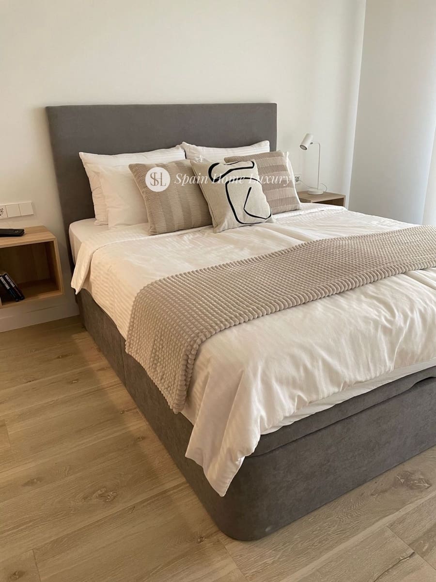 2 bedroom Flat for sale in Cumbre del Sol with pool - € 355,000 (Ref: 8746363)