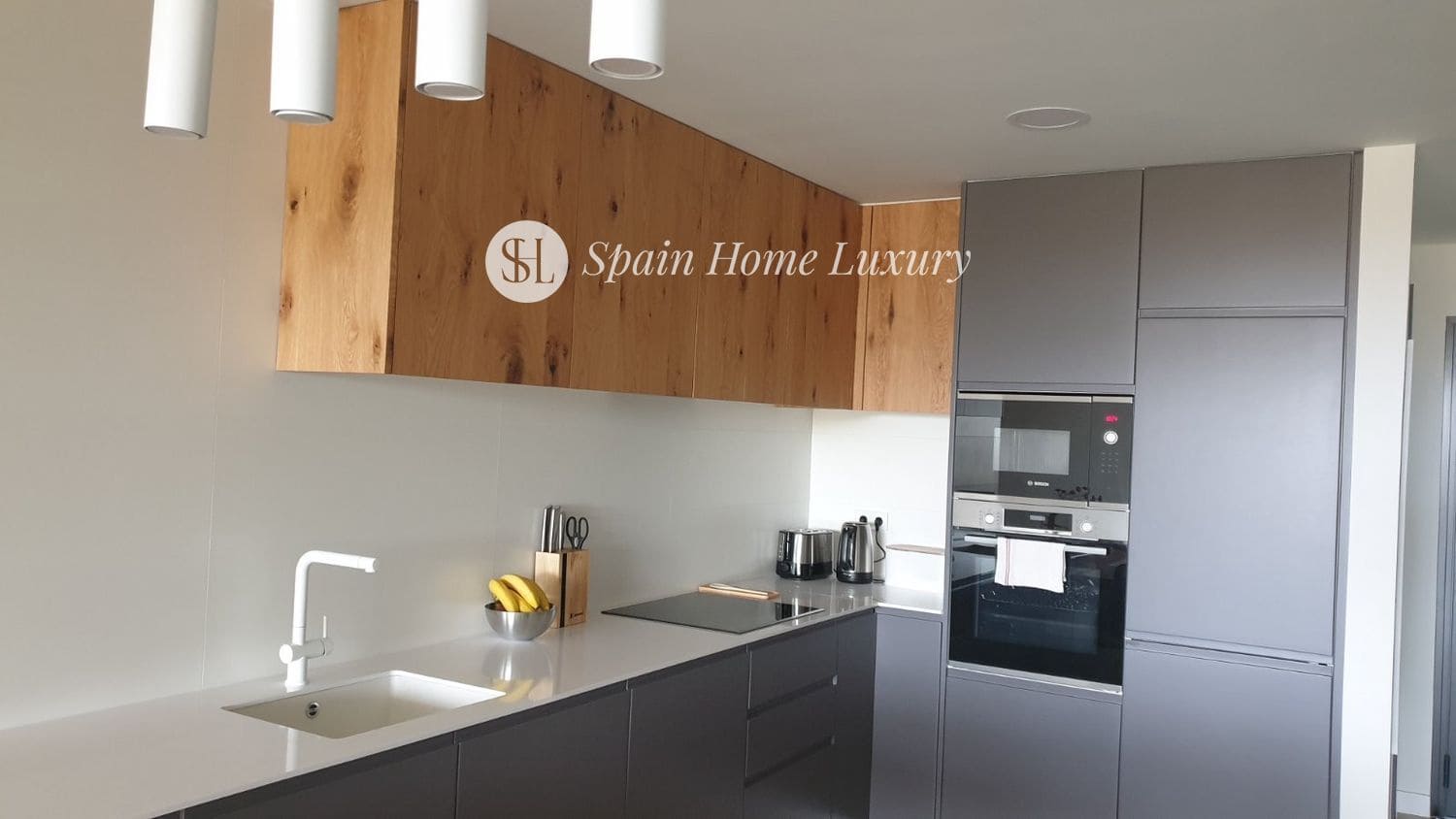 2 bedroom Flat for sale in Cumbre del Sol with pool - € 355,000 (Ref: 8746363)