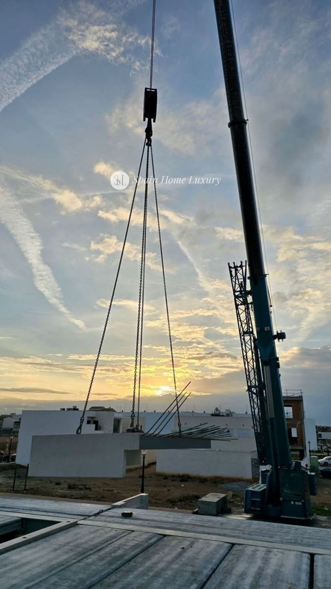 Casa em Banda para venda em San Antonio de Benageber com piscina - 495 000 € (Ref: 8746367)