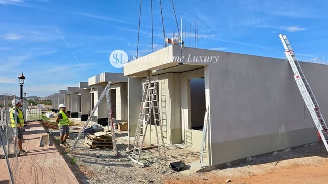 Huis te koop in San Antonio de Benagéber met zwembad - € 495.000 (Ref: 8746367)