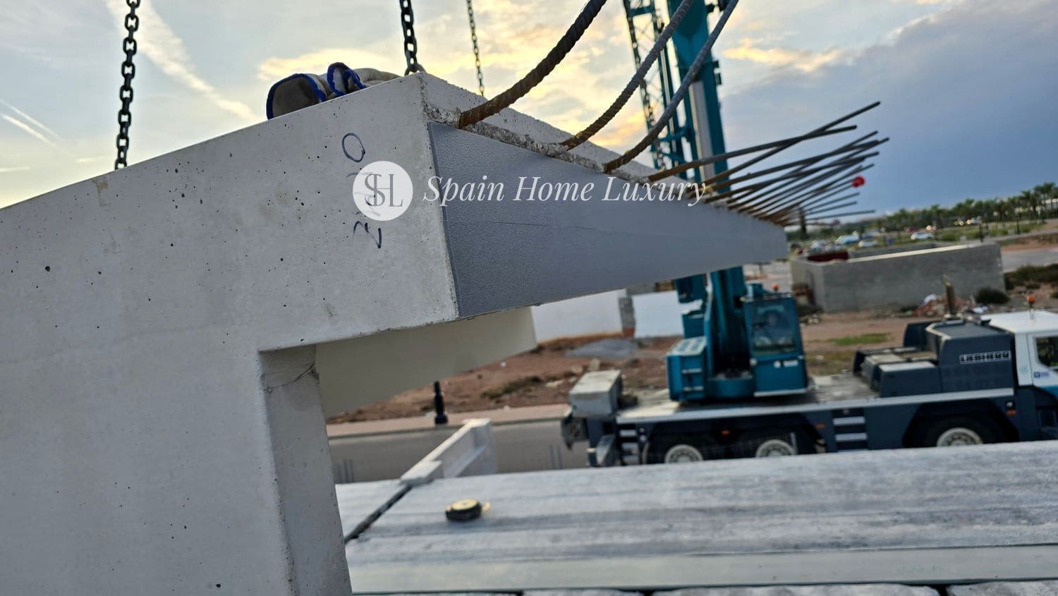 Casa em Banda para venda em San Antonio de Benageber com piscina - 495 000 € (Ref: 8746367)