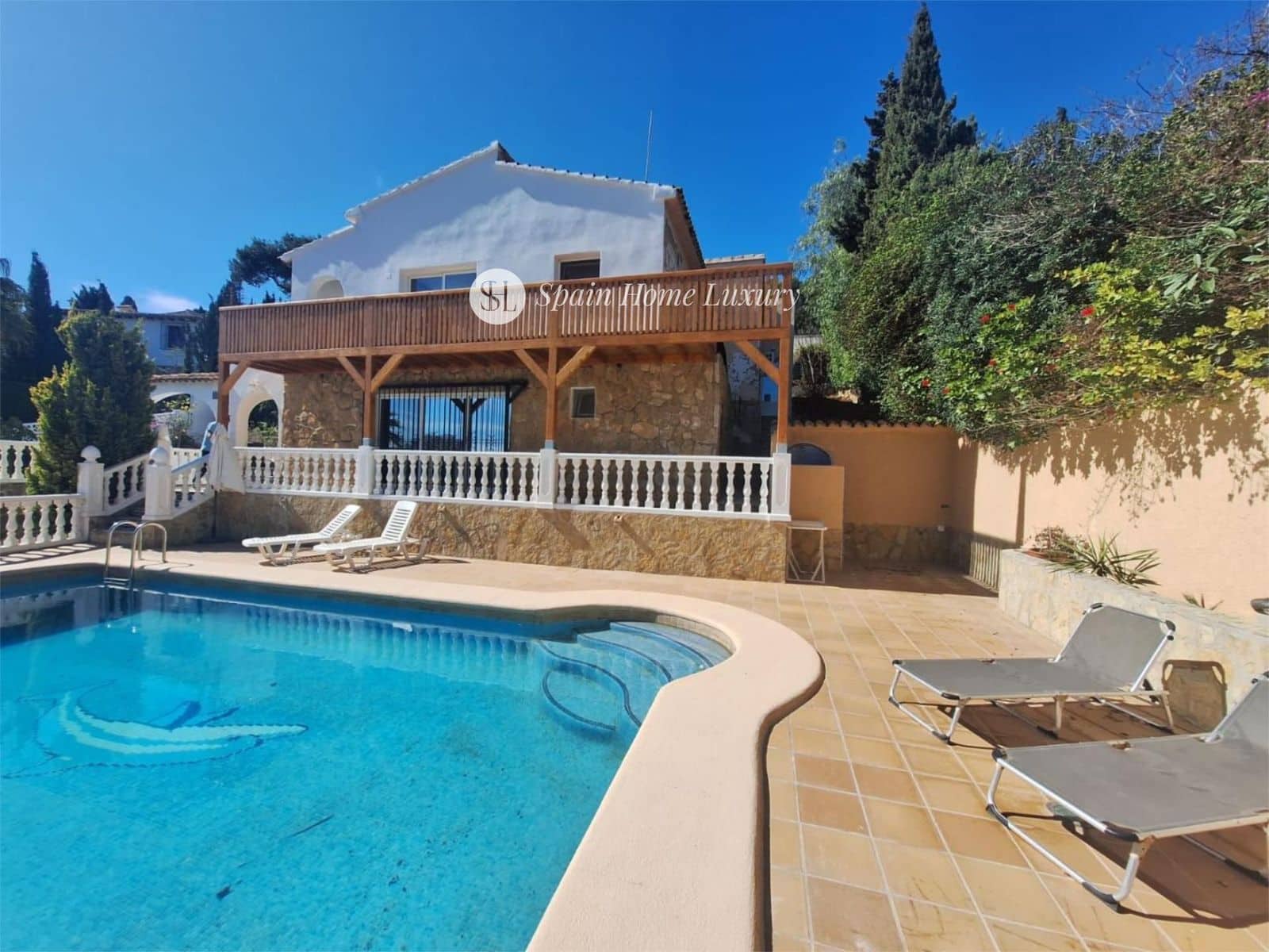 3 slaapkamer Villa te koop in Moraira met zwembad - € 640.000 (Ref: 8861897)