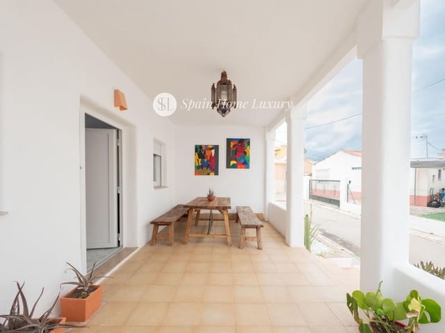 5 slaapkamer Villa te koop in Oliva met zwembad - € 699.000 (Ref: 8869376)