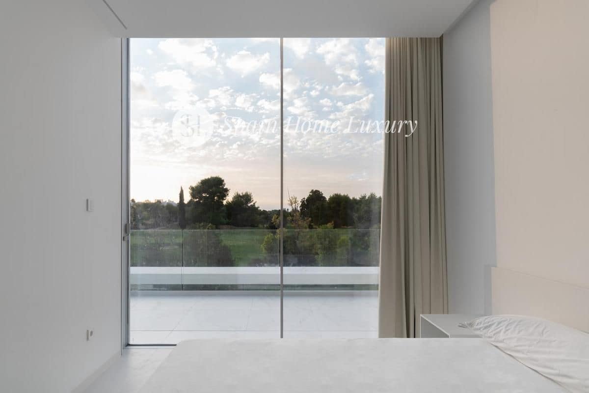 6 makuuhuone Huvila vuokrattavana paikassa Betera mukana uima-altaan - 15 000 € (Ref: 8877816)