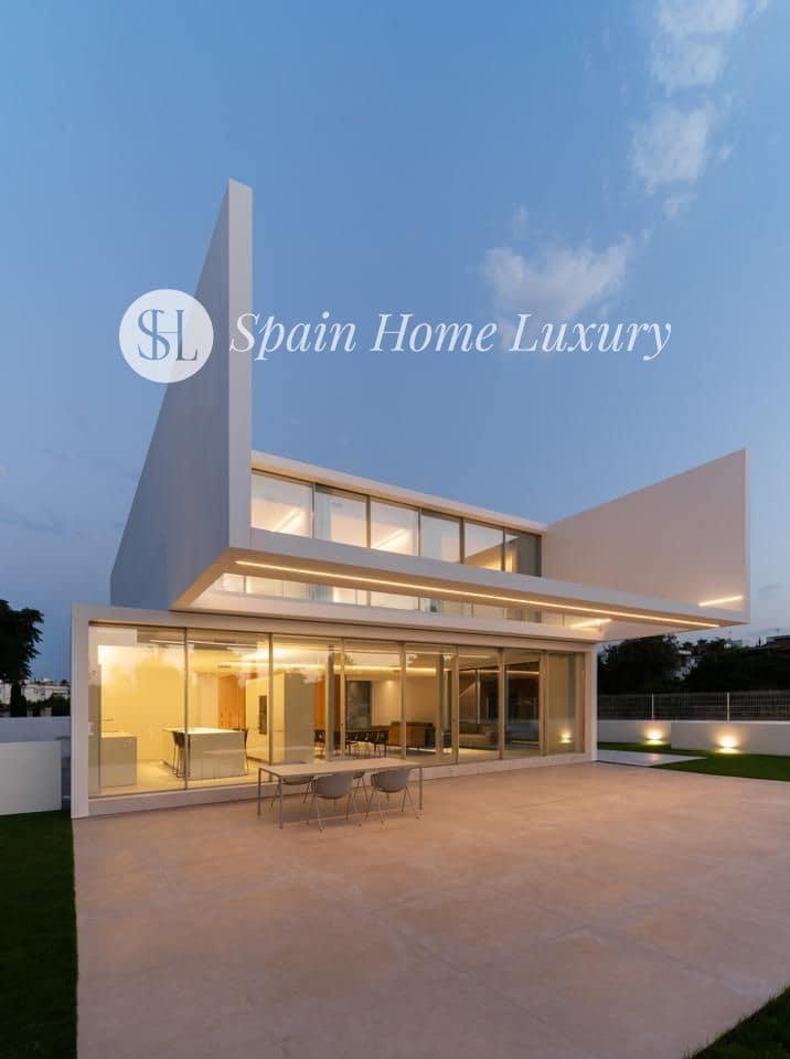 6 makuuhuone Huvila vuokrattavana paikassa Betera mukana uima-altaan - 15 000 € (Ref: 8877816)