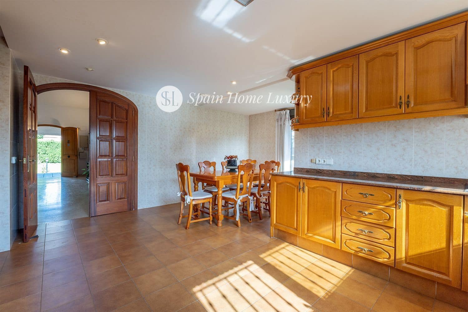 6 slaapkamer Villa te koop in Riba-roja de Turia met zwembad garage - € 950.000 (Ref: 8879631)