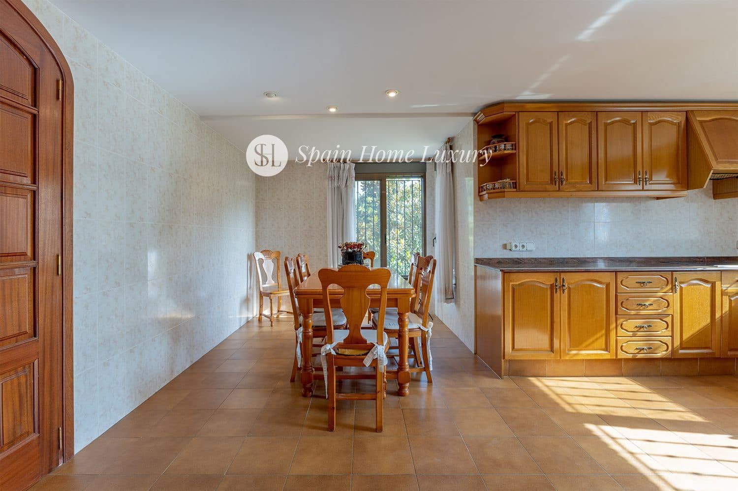 6 slaapkamer Villa te koop in Riba-roja de Turia met zwembad garage - € 950.000 (Ref: 8879631)