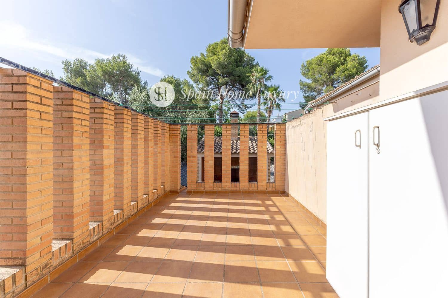 6 slaapkamer Villa te koop in Riba-roja de Turia met zwembad garage - € 950.000 (Ref: 8879631)