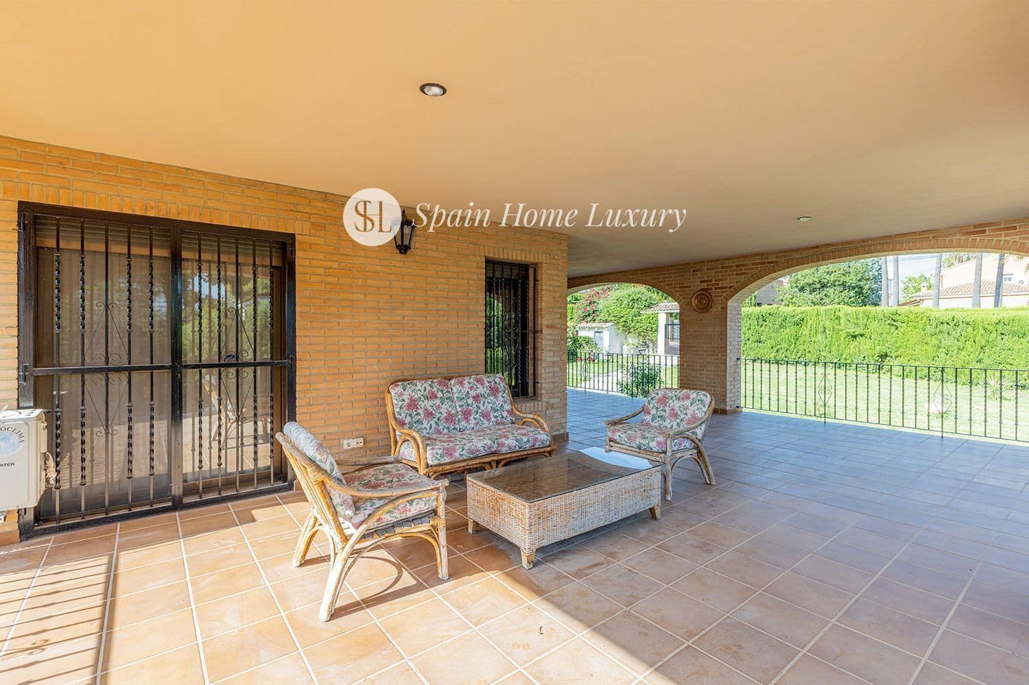 6 slaapkamer Villa te koop in Riba-roja de Turia met zwembad garage - € 950.000 (Ref: 8879631)