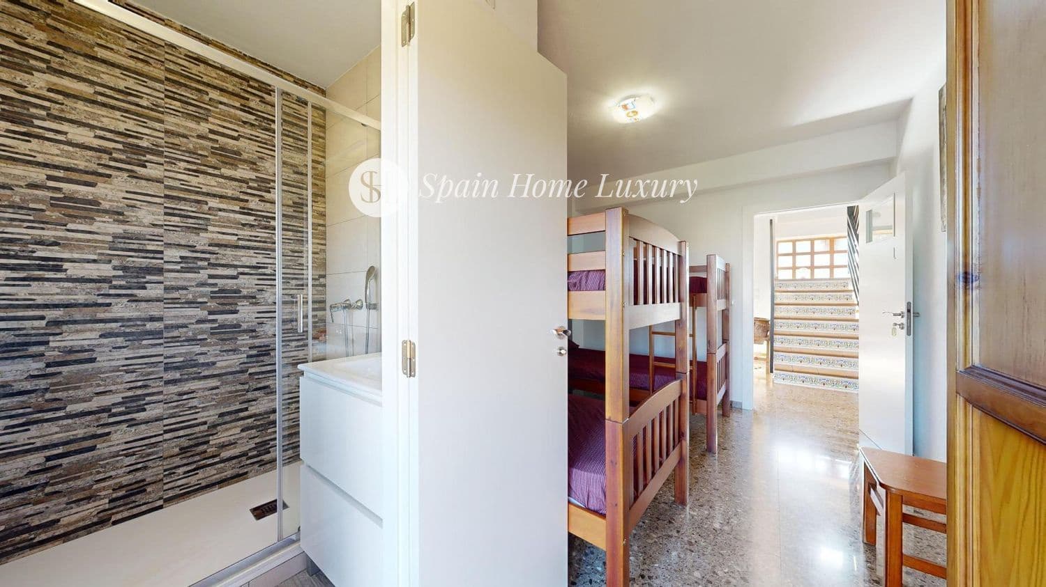 9 sovrum Villa till salu i Godelleta med pool - 690 000 € (Ref: 8879632)