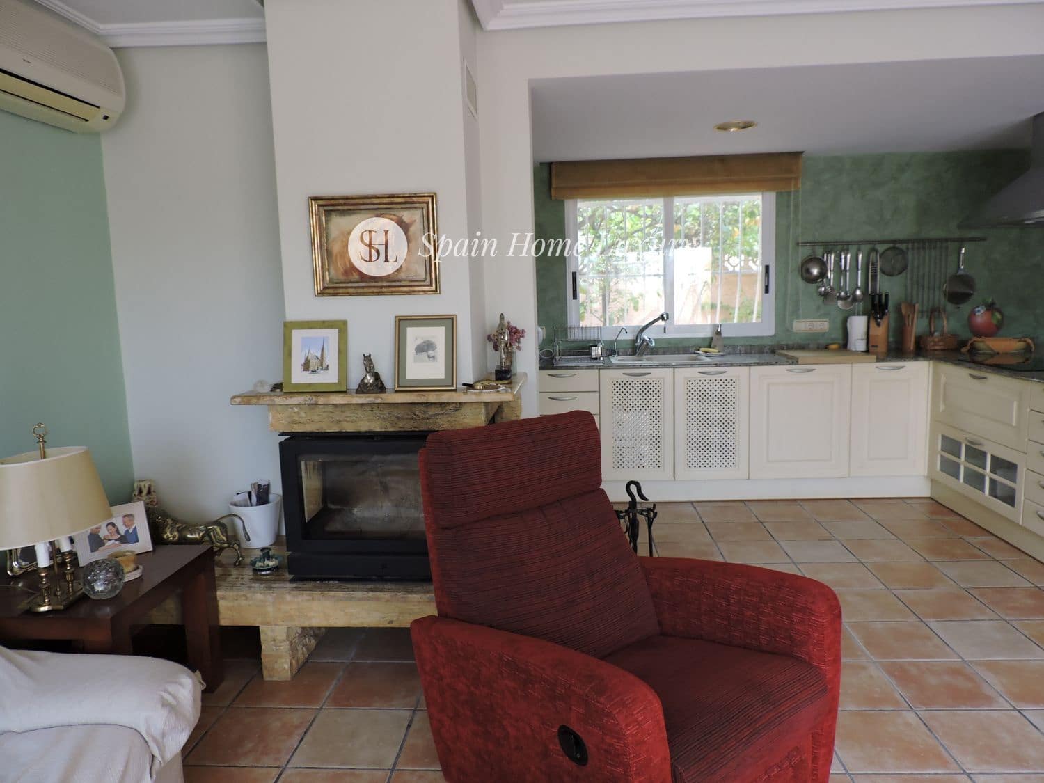 3 sypialnia Willa na sprzedaż w Benidorm z basenem garażem - 380 000 € (Ref: 8881576)