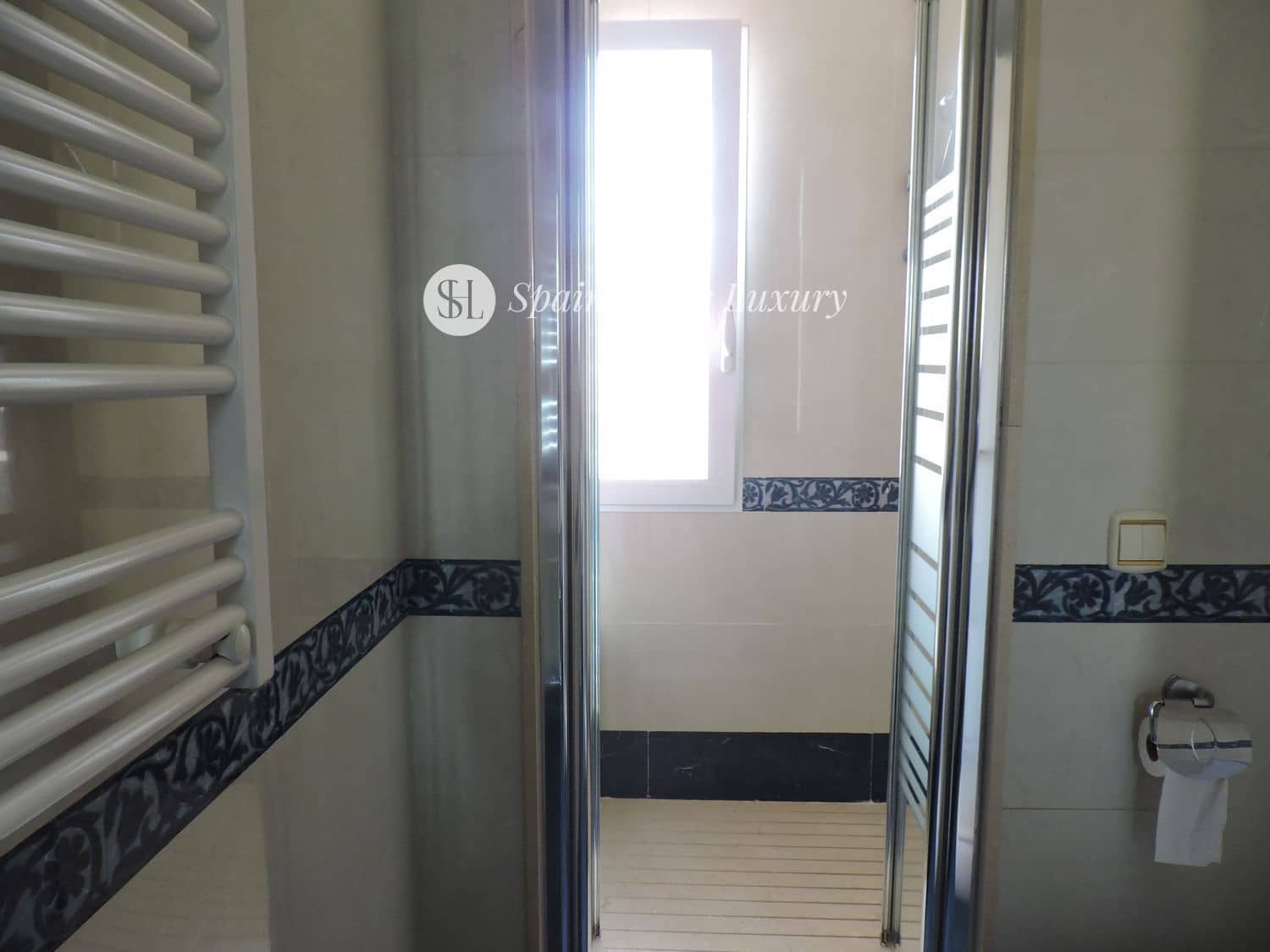 3 sypialnia Willa na sprzedaż w Benidorm z basenem garażem - 380 000 € (Ref: 8881576)