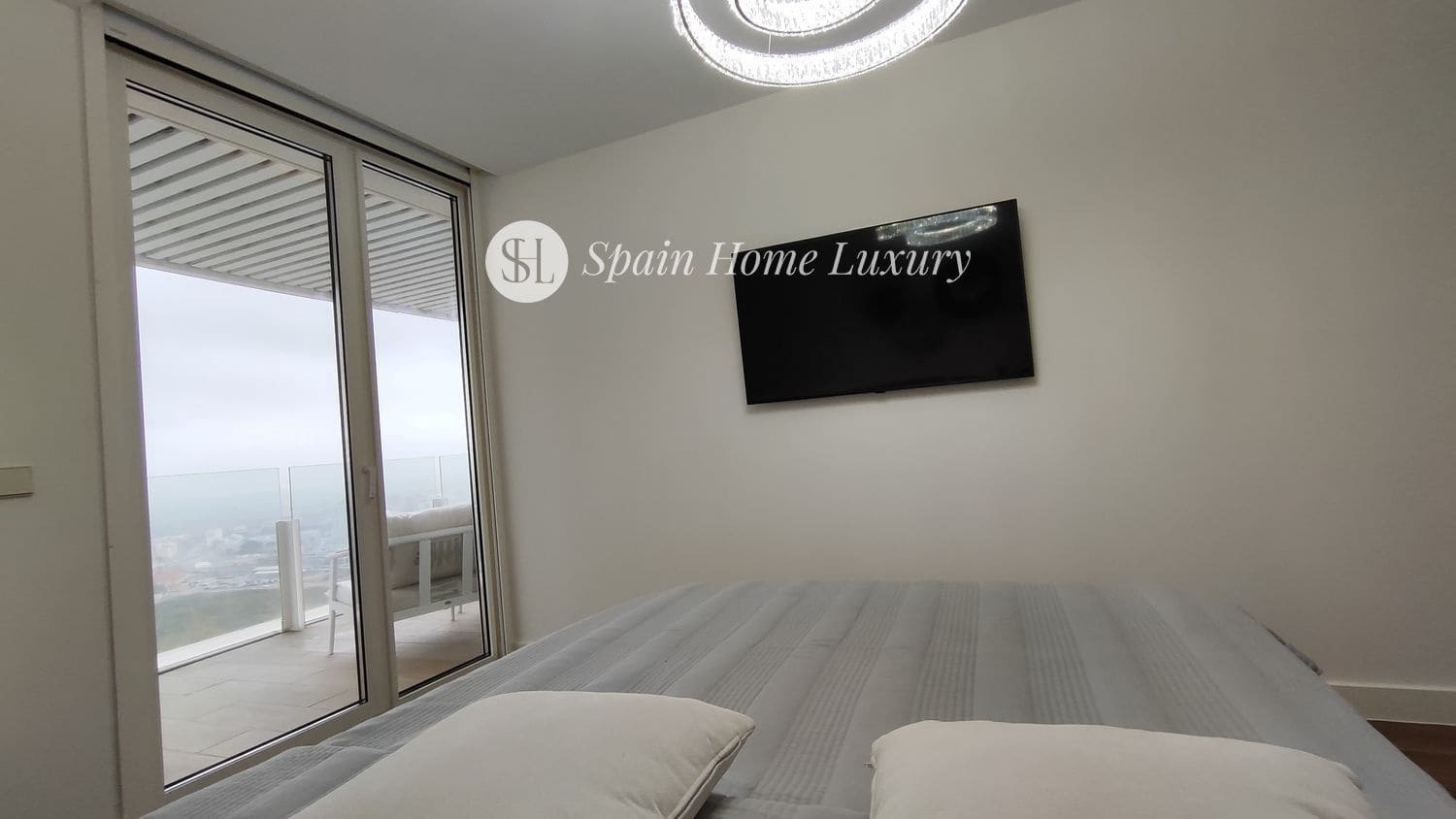 3 sypialnia Mieszkanie na sprzedaż w Miasto Walencja z basenem garażem - 995 000 € (Ref: 8882300)