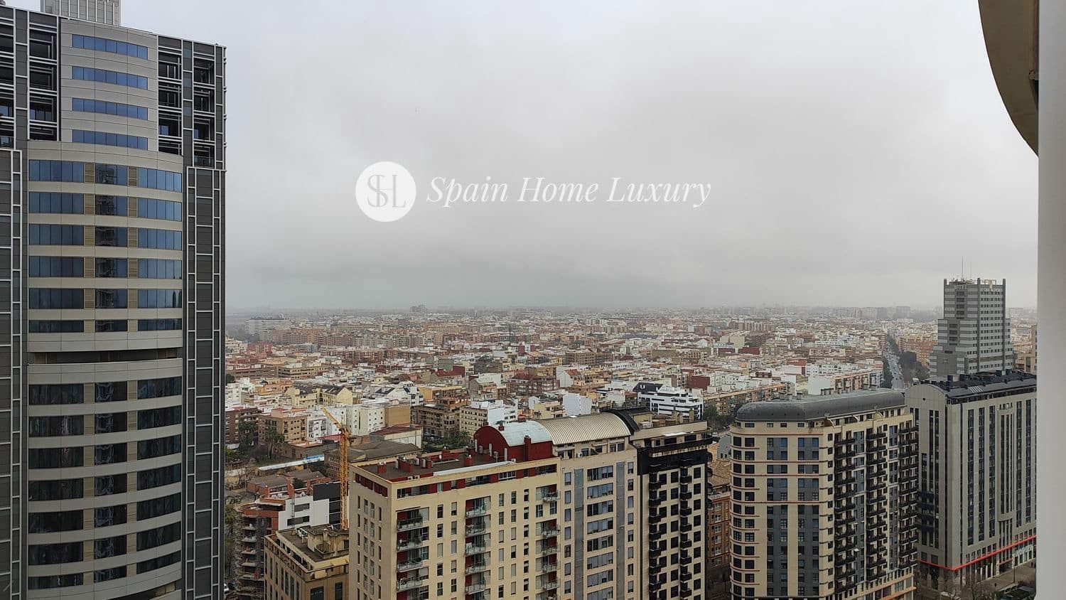 3 sypialnia Mieszkanie na sprzedaż w Miasto Walencja z basenem garażem - 995 000 € (Ref: 8882300)