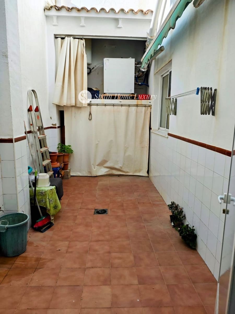 4 Zimmer Villa zu verkaufen in Xeresa mit Garage - 310.000 € (Ref: 8889276)