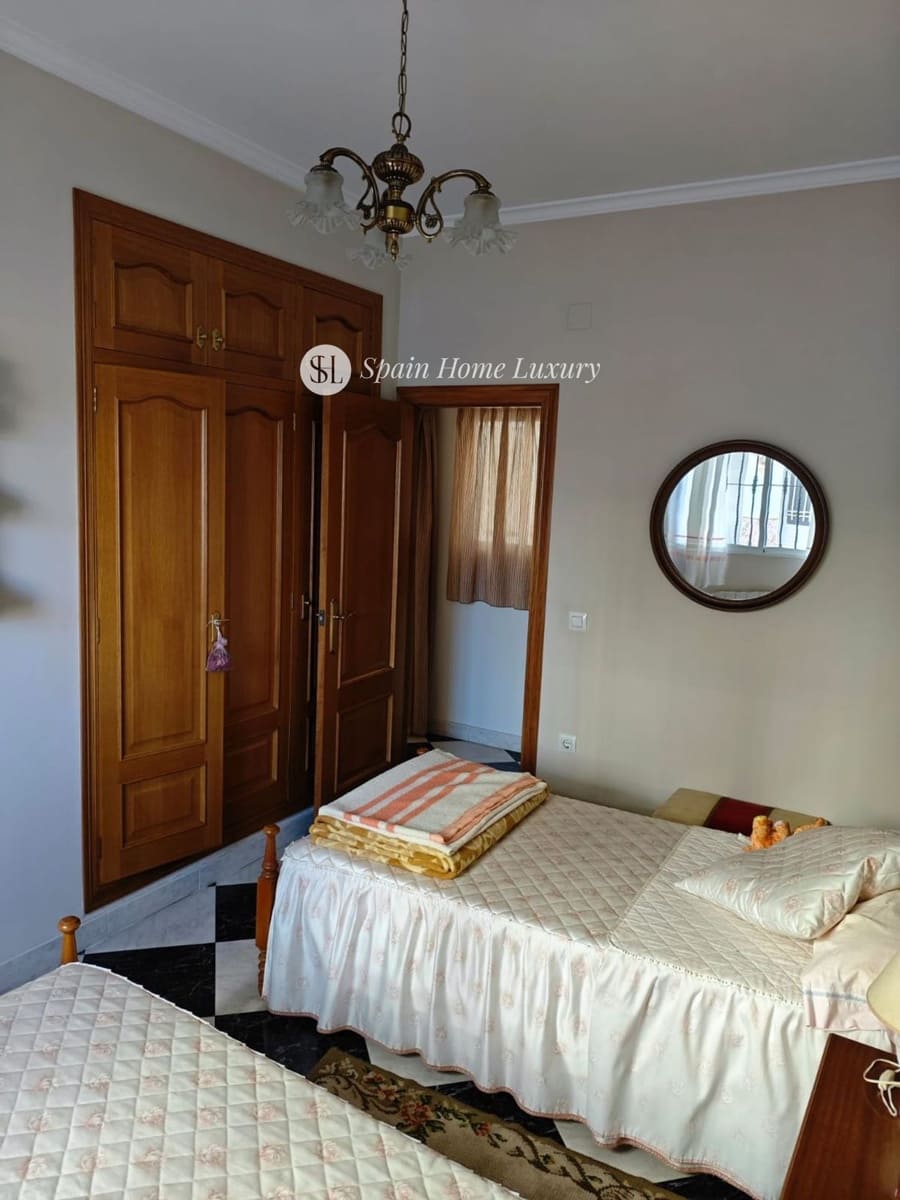 4 Zimmer Villa zu verkaufen in Xeresa mit Garage - 310.000 € (Ref: 8889276)