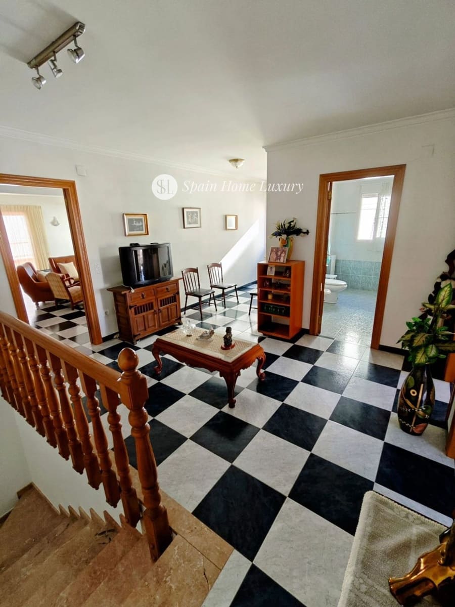 4 Zimmer Villa zu verkaufen in Xeresa mit Garage - 310.000 € (Ref: 8889276)