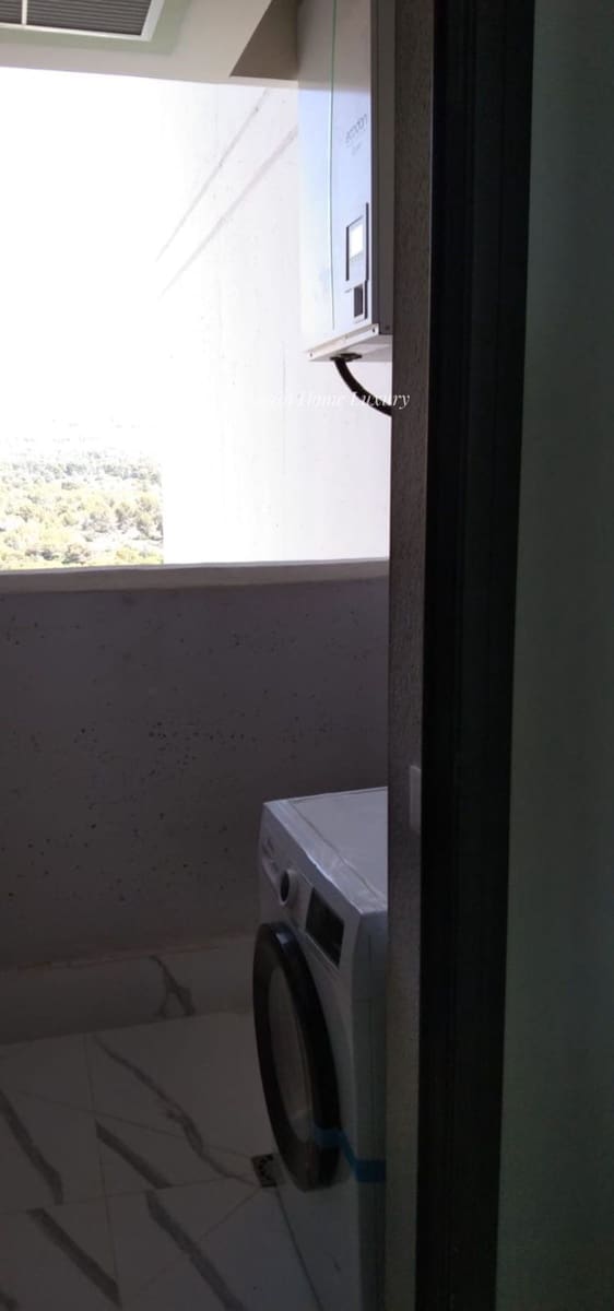 2 slaapkamer Penthouse te koop in Benidorm met zwembad - € 517.000 (Ref: 8905587)