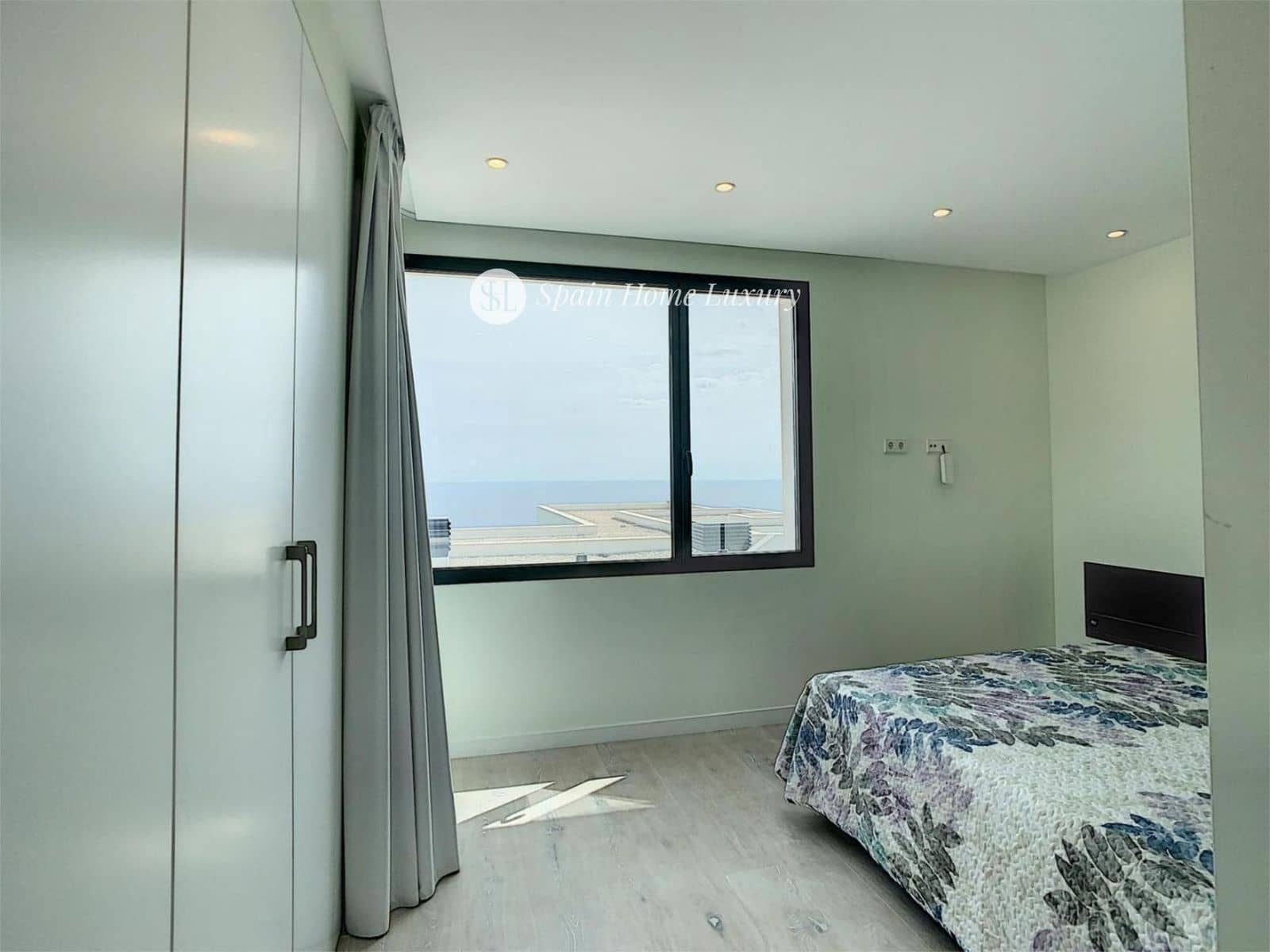 4 quarto Moradia para venda em Cumbre del Sol com piscina garagem - 1 100 000 € (Ref: 8909741)