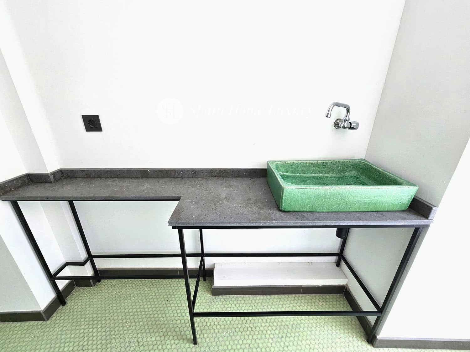 Restaurant/Bar à vendre à Valence ville - 2 100 000 € (Ref: 8924375)