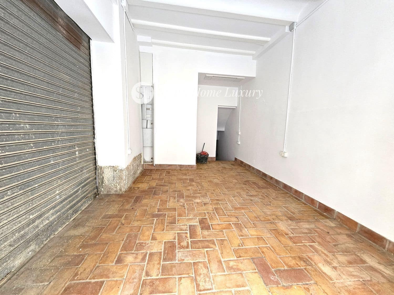 Restaurant/Bar à vendre à Valence ville - 2 100 000 € (Ref: 8924375)