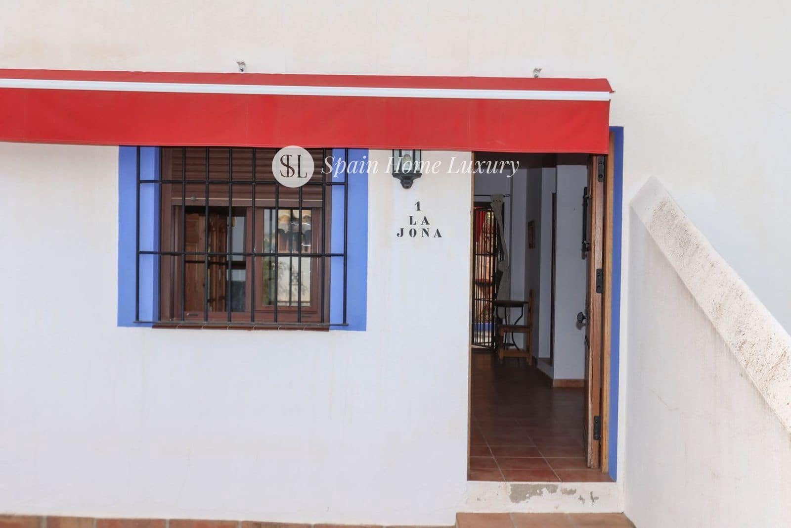 Hotell til salgs i Guaro med svømmebasseng garasje - € 780 000 (Ref: 8949236)