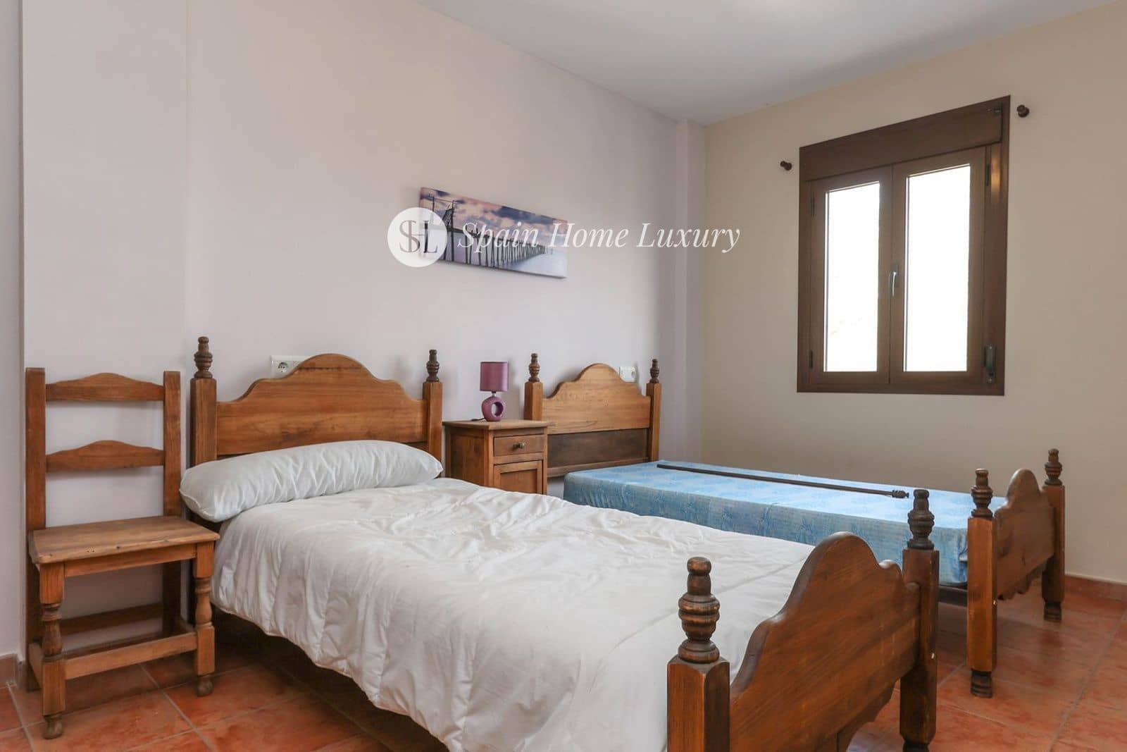 Hotell til salgs i Guaro med svømmebasseng garasje - € 780 000 (Ref: 8949236)