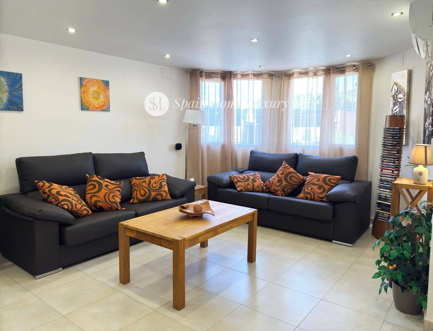 5 bedroom Villa for sale in Benissa with pool garage - € 659,000 (Ref: 9004048)